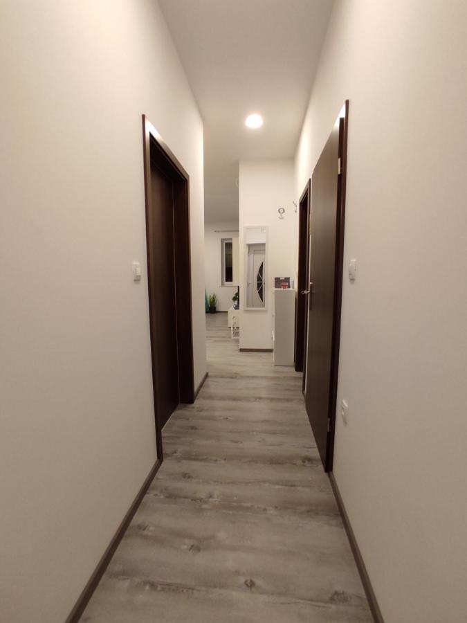 Apartment Ravnice Omis Exterior photo